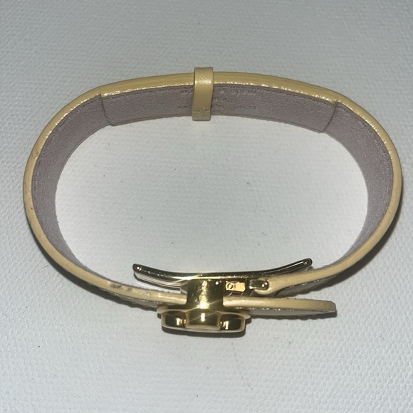 Louis Vuitton Beige Leather Bracelet - Picture 5 of 9